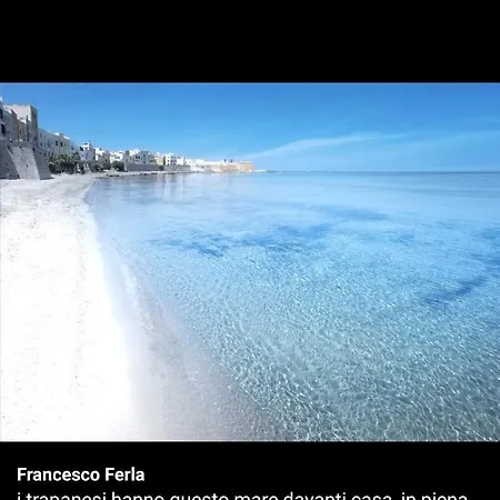 Affittacamere Le Isole Πανσιόν