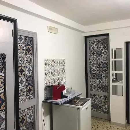 Affittacamere Le Isole 3* Trapani